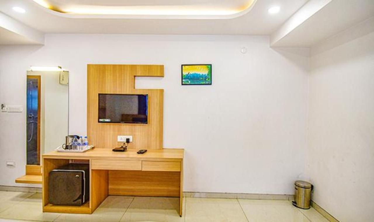 Fabhotel Stay Inn International - Nr Sealdah Station Колката Екстер'єр фото