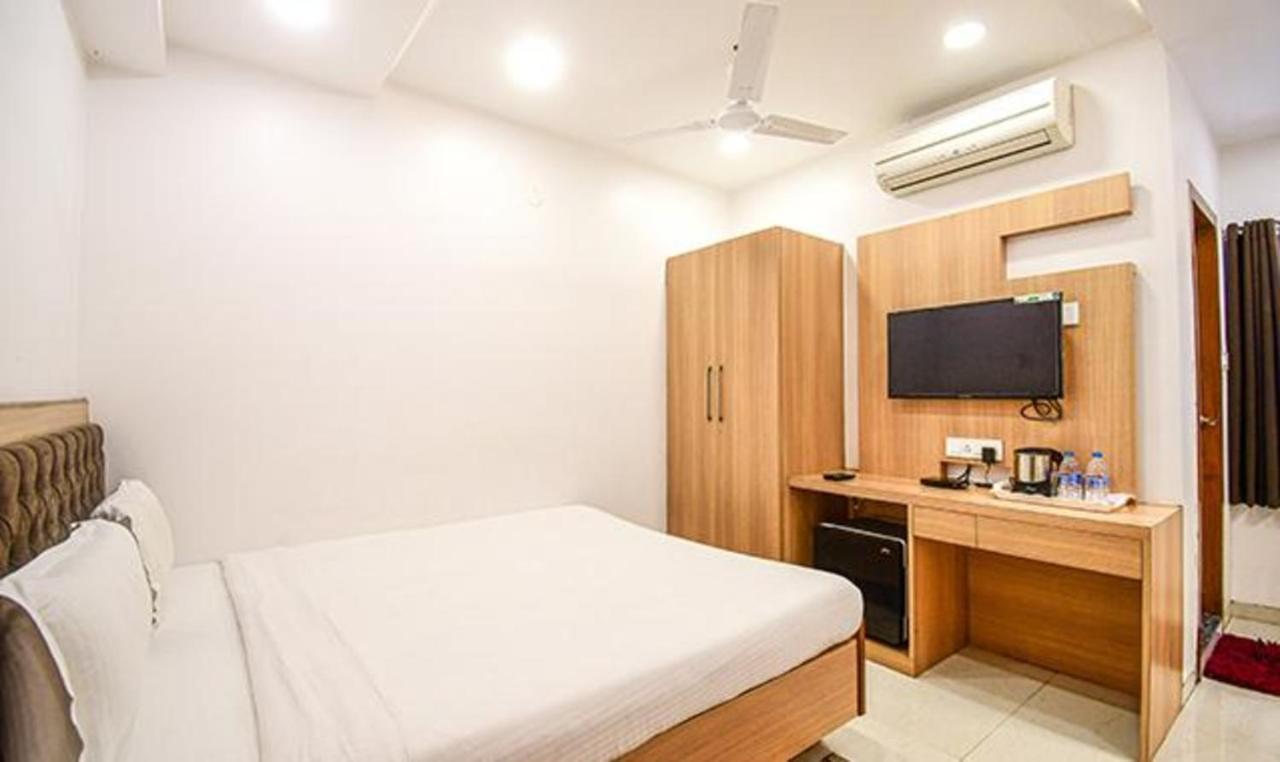 Fabhotel Stay Inn International - Nr Sealdah Station Колката Екстер'єр фото